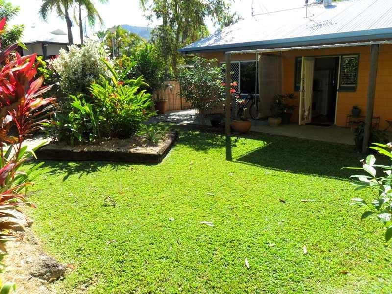 1/31 Lake Placid Rd (1/2-6 Lake Placid Rd, Caravonica QLD 4878