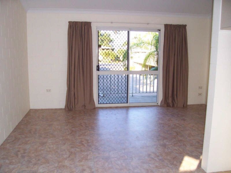 11/171 Buchan Street, Westcourt QLD 4870