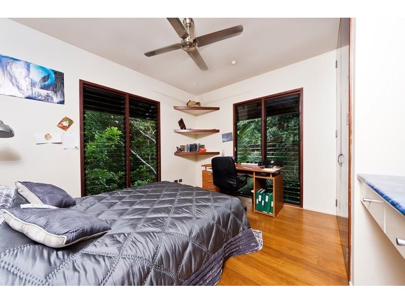 174-182 Stanton Rd, Smithfield QLD 4878