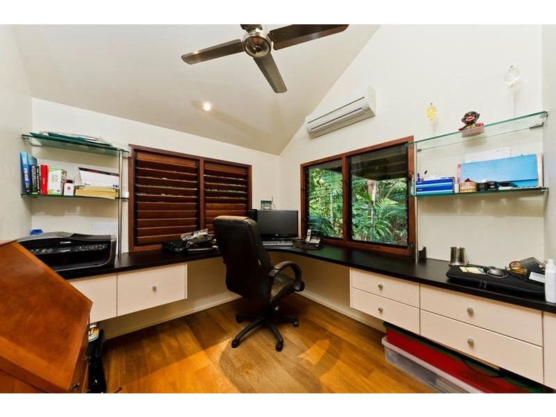 174-182 Stanton Rd, Smithfield QLD 4878