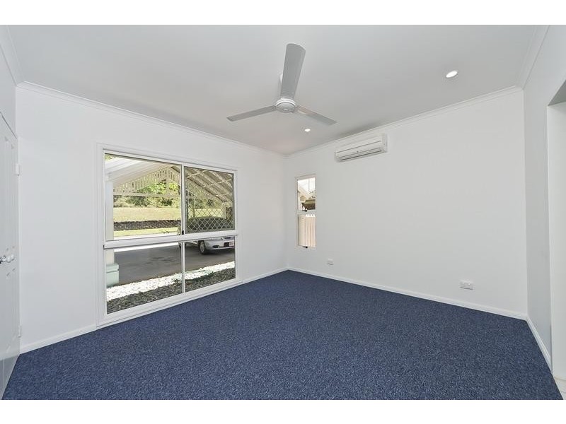 38 Callum Street, Mooroobool QLD 4870