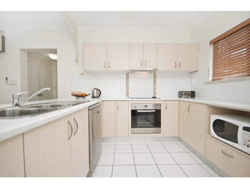 5/152 McLeod Street “Tamaru Apartments”, Cairns QLD 4870