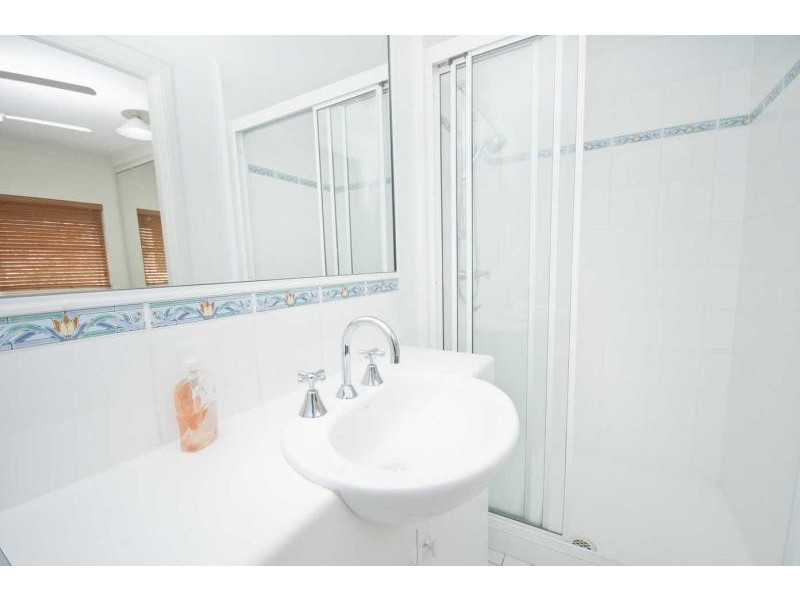 5/152 McLeod Street “Tamaru Apartments”, Cairns QLD 4870