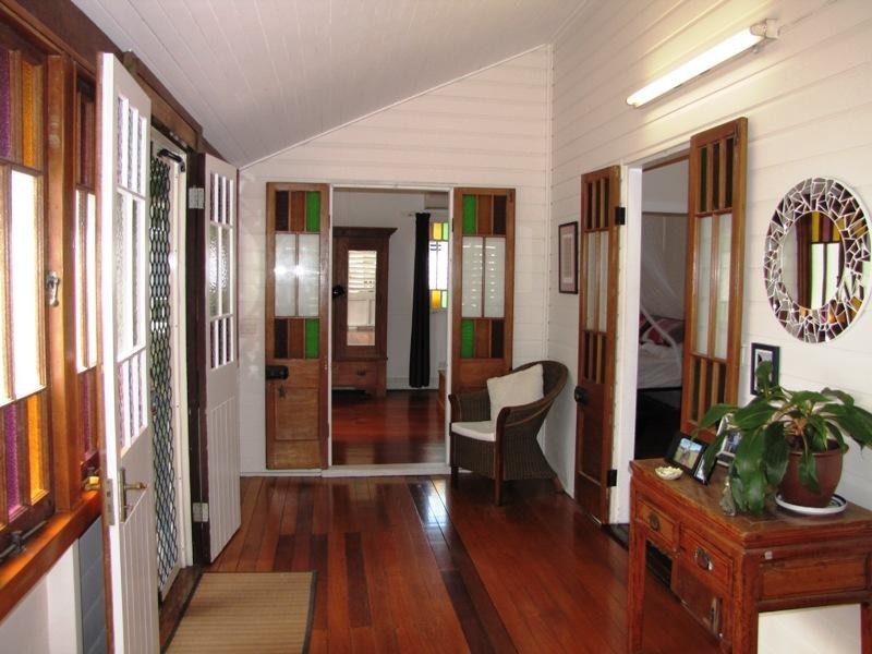 35 Cairns Street, Cairns North QLD 4870