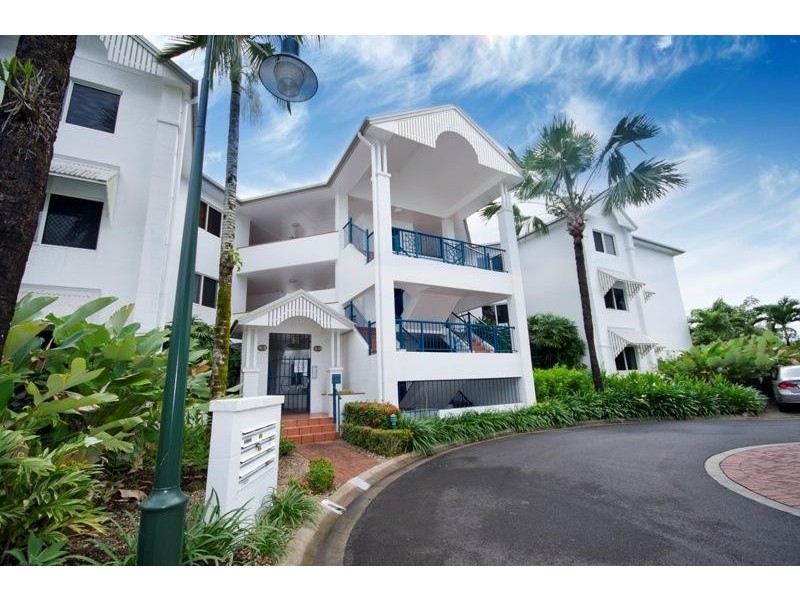 52/8-14 Munro Terrace, Mooroobool QLD 4870