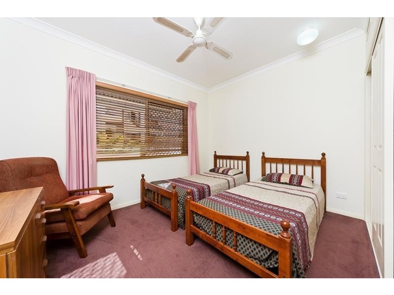 52/8-14 Munro Terrace, Mooroobool QLD 4870