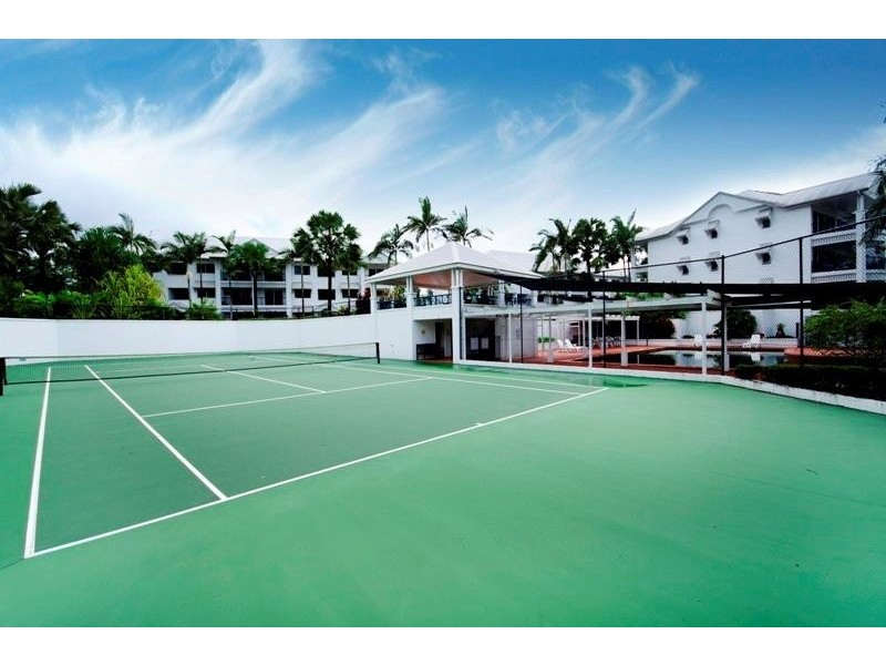 52/8-14 Munro Terrace, Mooroobool QLD 4870