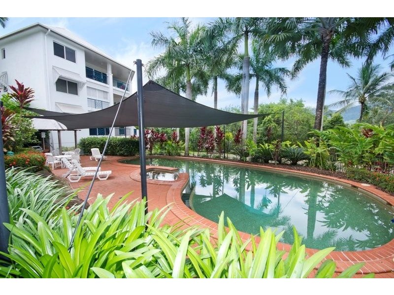 52/8-14 Munro Terrace, Mooroobool QLD 4870