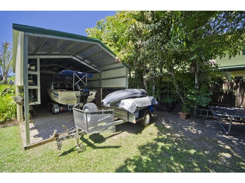 1 Dalton Street, Bungalow QLD 4870