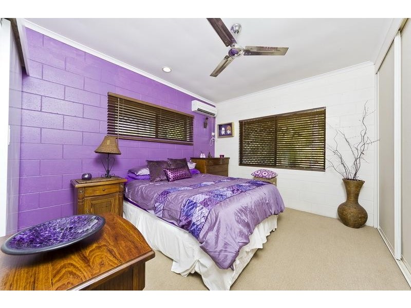 4 Fraser Close, Kanimbla QLD 4870