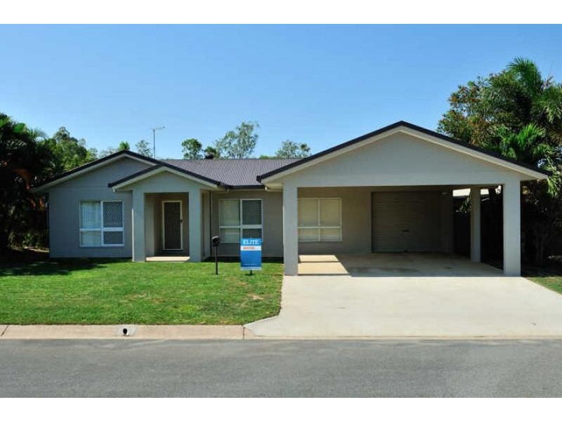 8 Peate Close, Edmonton QLD 4869
