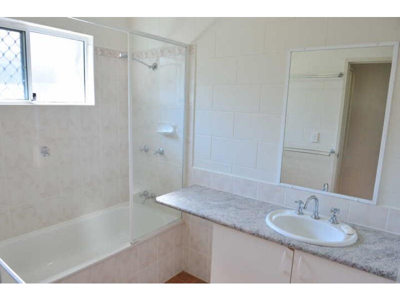 8 Peate Close, Edmonton QLD 4869
