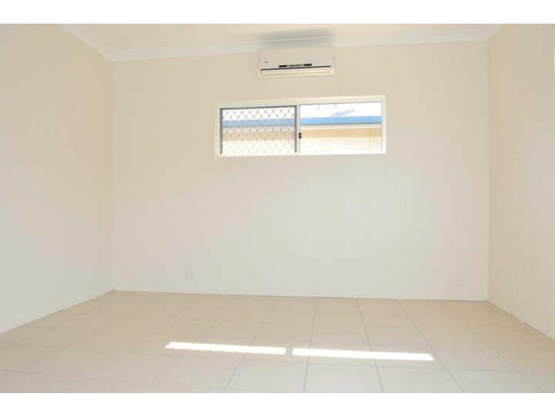 8 Peate Close, Edmonton QLD 4869