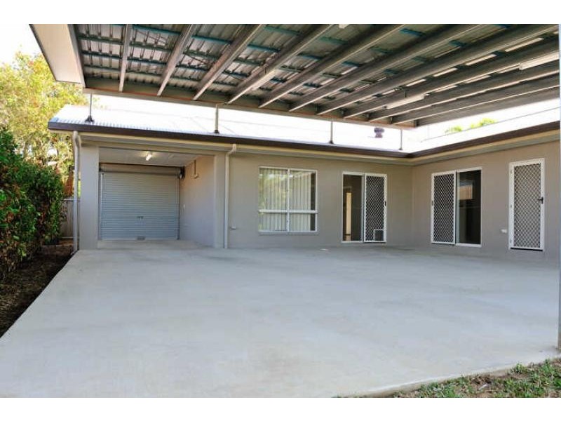 8 Peate Close, Edmonton QLD 4869