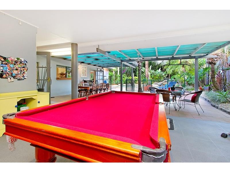 12 Jordan Close, Mooroobool QLD 4870