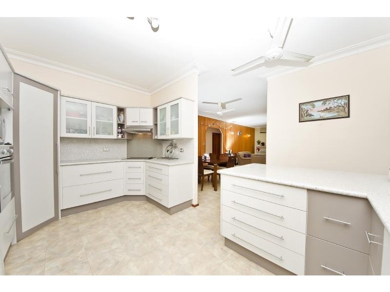 235 Toogood Road, Bayview Heights QLD 4868