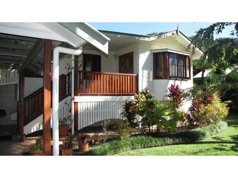 13 Diehm St, Aeroglen QLD 4870