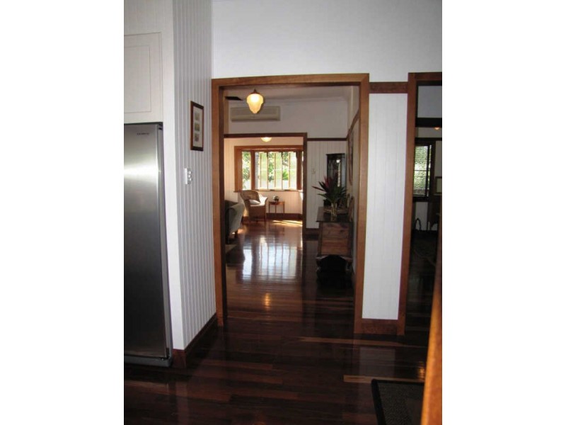 13 Diehm St, Aeroglen QLD 4870