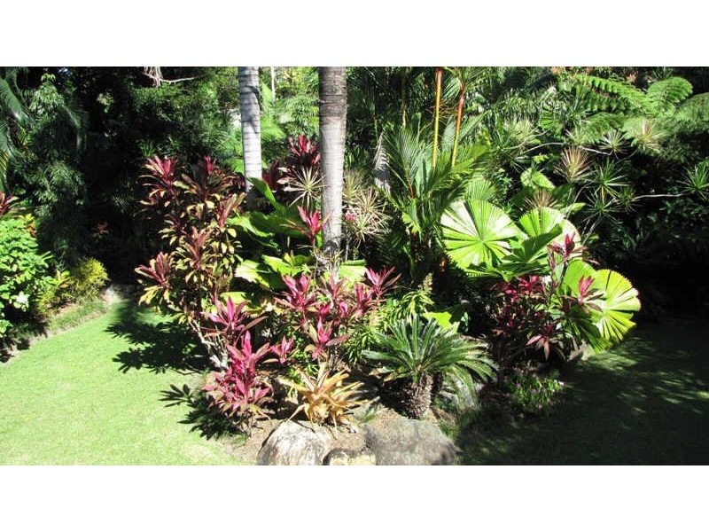 13 Diehm St, Aeroglen QLD 4870