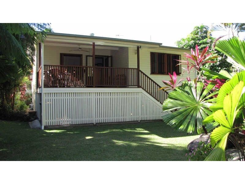 13 Diehm St, Aeroglen QLD 4870