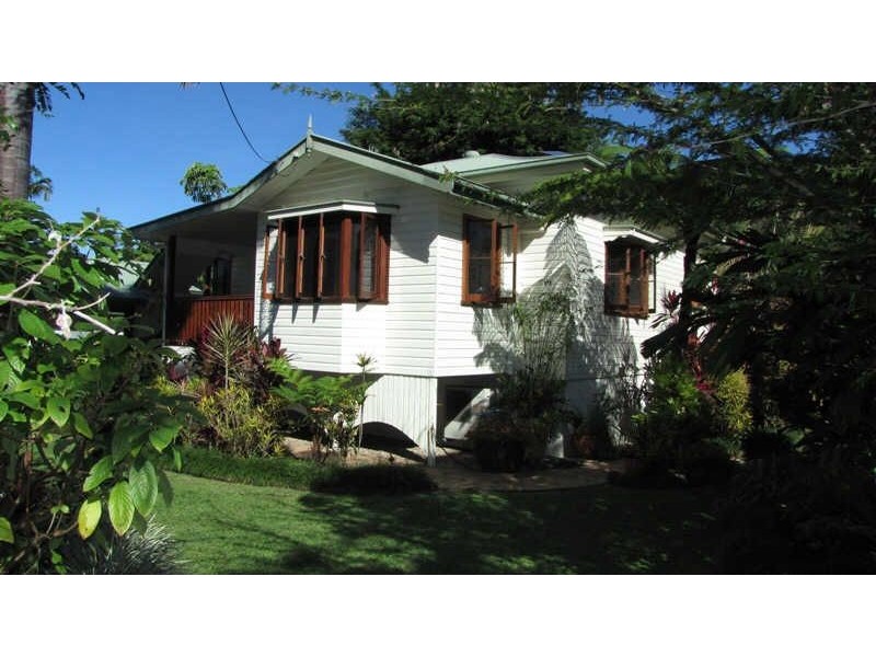 13 Diehm St, Aeroglen QLD 4870