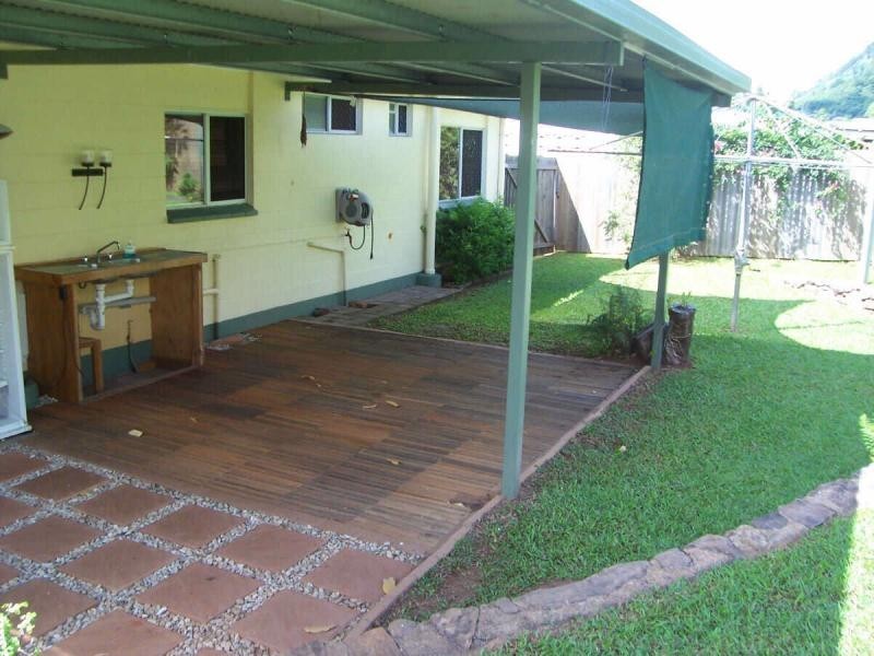 30 Peridot Street, Bayview Heights QLD 4868