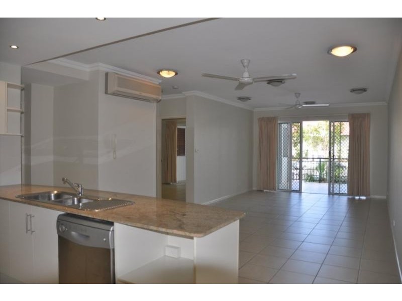 4/16-18 Smith Street, North Cairns QLD 4870