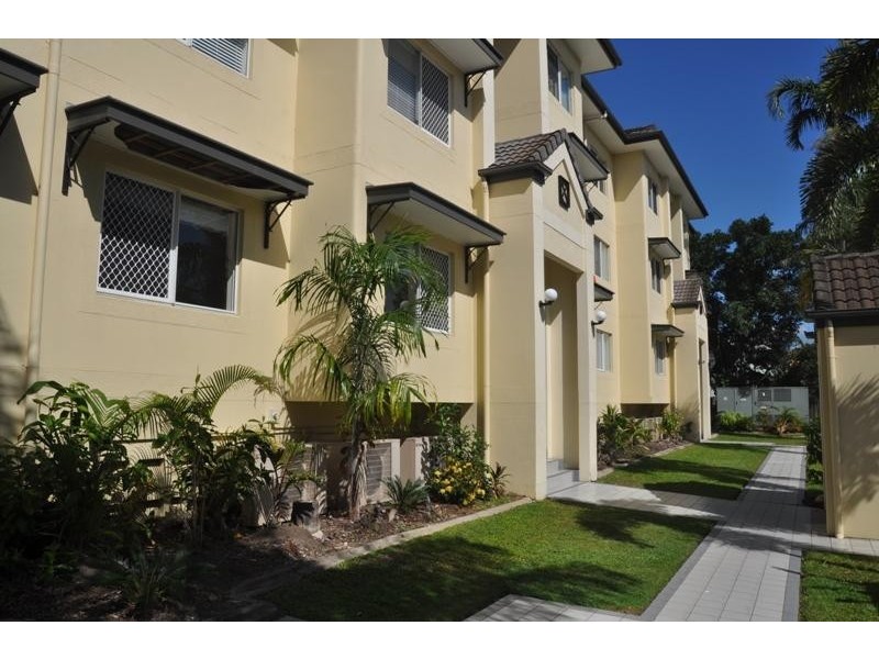 4/25-27 Digger Street, Cairns QLD 4870