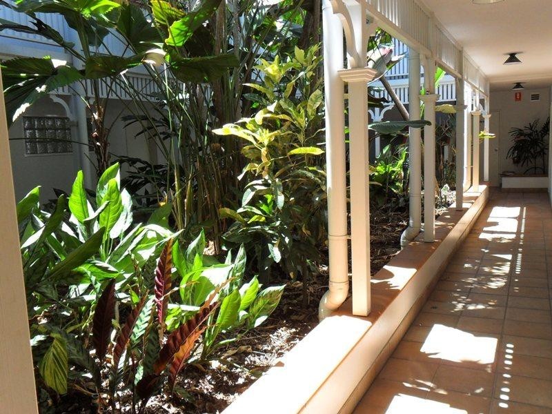 8/63 McLeod Street, Cairns QLD 4870