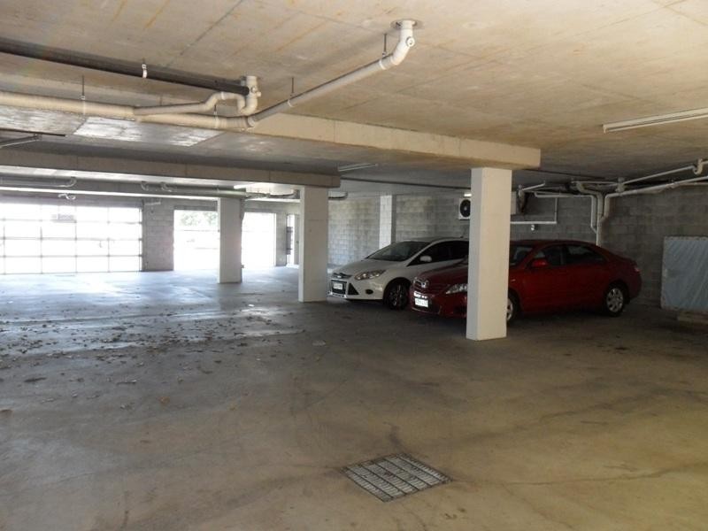 8/63 McLeod Street, Cairns QLD 4870