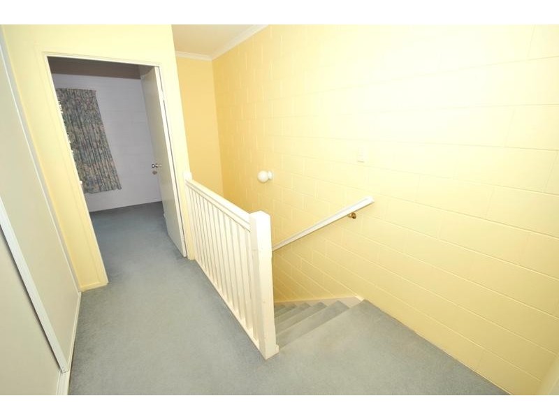 10/3 Tenni Street, Redlynch QLD 4870