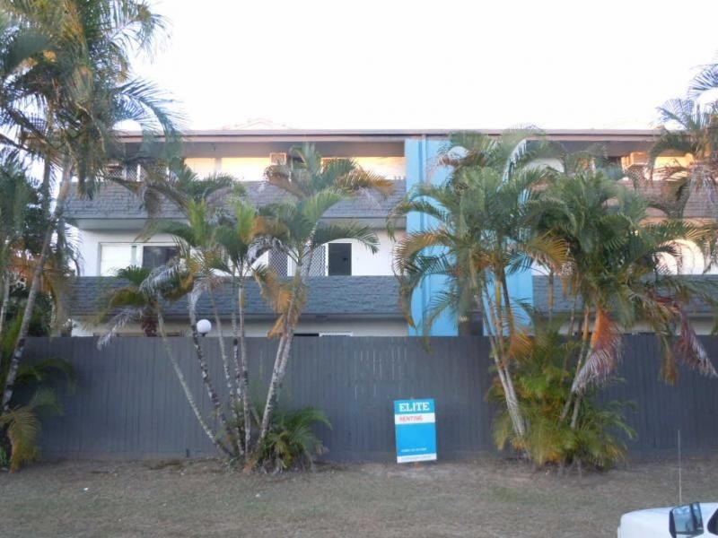 6/284 Lake Street, Cairns North QLD 4870