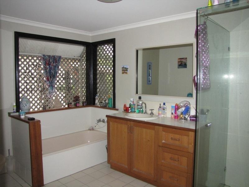 14 Cairns Street, Cairns North QLD 4870