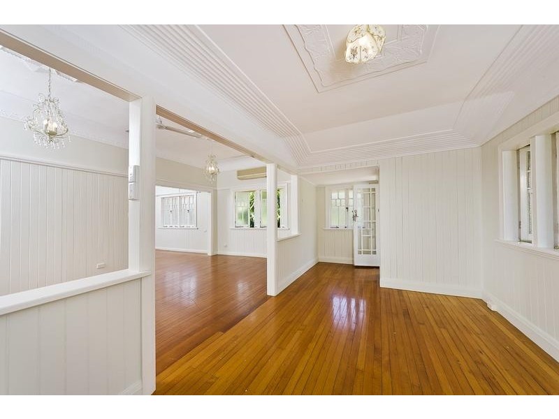 31 Hall Street, Edge Hill QLD 4870