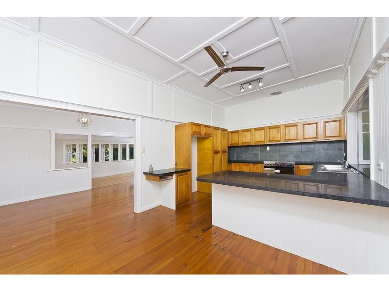 31 Hall Street, Edge Hill QLD 4870