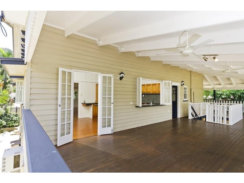 31 Hall Street, Edge Hill QLD 4870