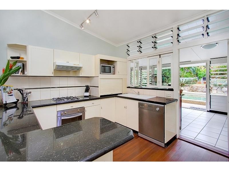 60 Hutchinson Street, Edge Hill QLD 4870