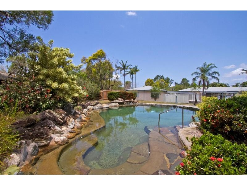 1/473 McCoombe Street, Mooroobool QLD 4870