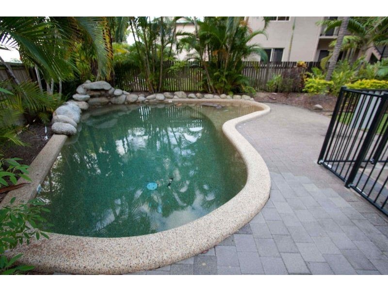 8/51 McCormack Street, Manunda QLD 4870