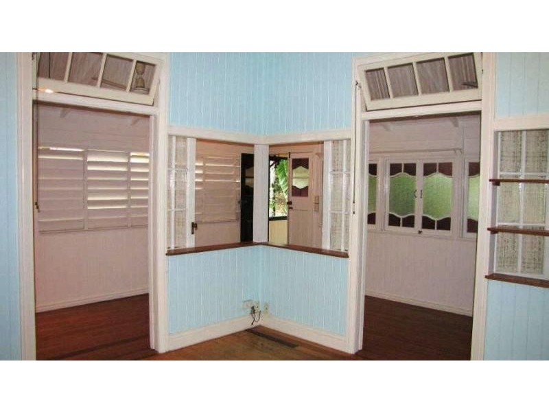 22 Cairns Street, Cairns North QLD 4870