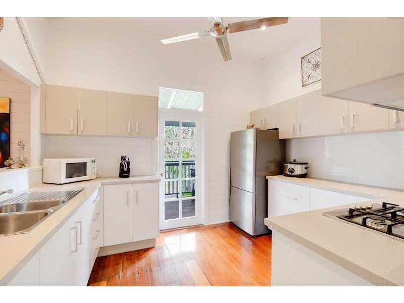 40/404 McCoombe Street, Mooroobool QLD 4870