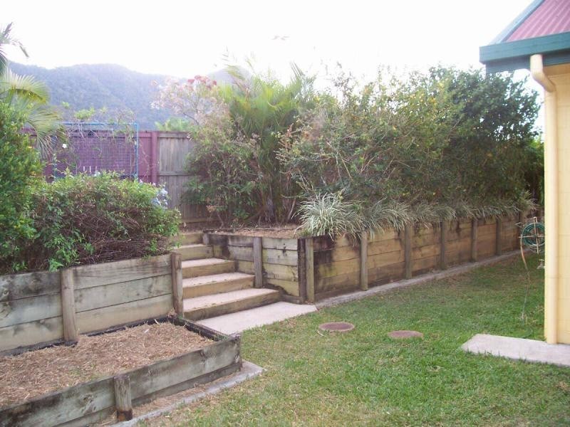 6 Mayfield Close, Mount Sheridan QLD 4868