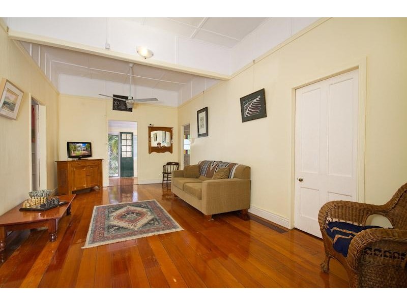 37 Cairns Street, Cairns North QLD 4870
