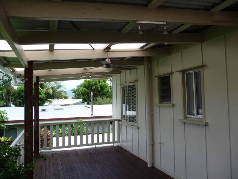 8 Mazlin Street, Edge Hill QLD 4870