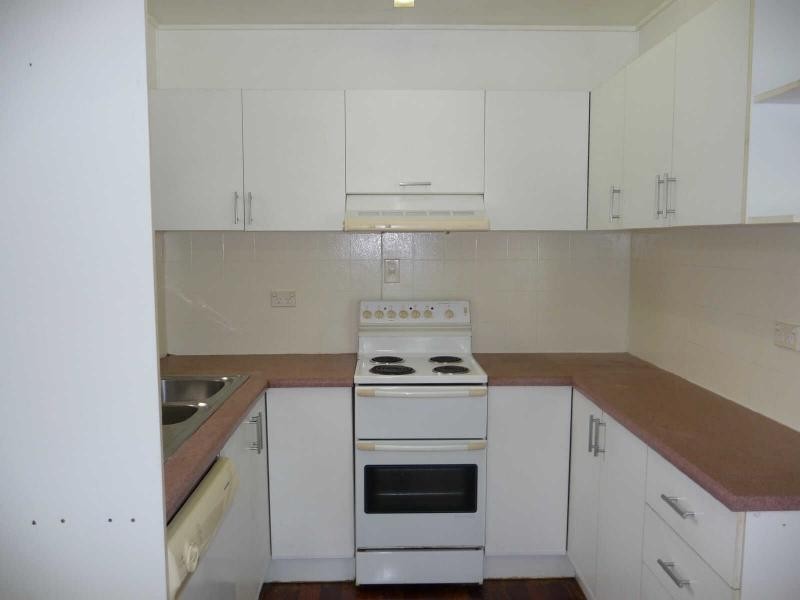 8 Mazlin Street, Edge Hill QLD 4870