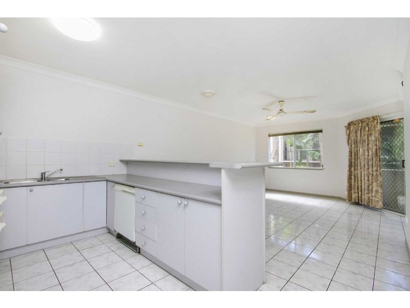 9/51 McCormack Street, Manunda QLD 4870