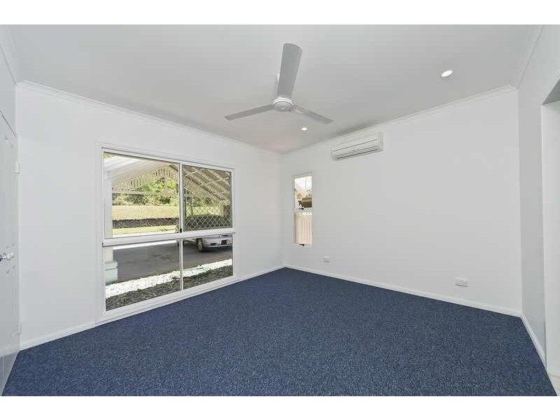 38 Callum Street, Mooroobool QLD 4870