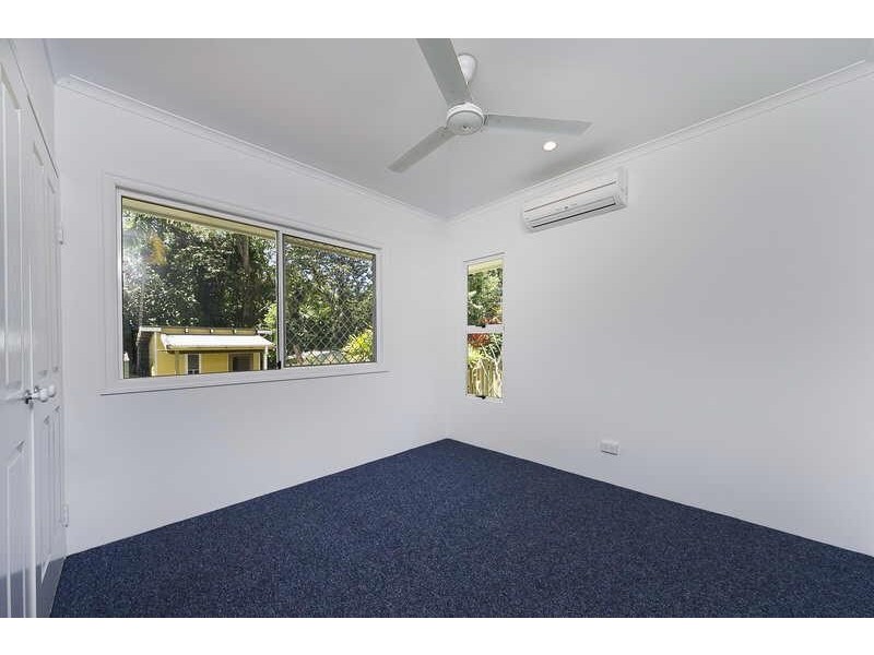 38 Callum Street, Mooroobool QLD 4870
