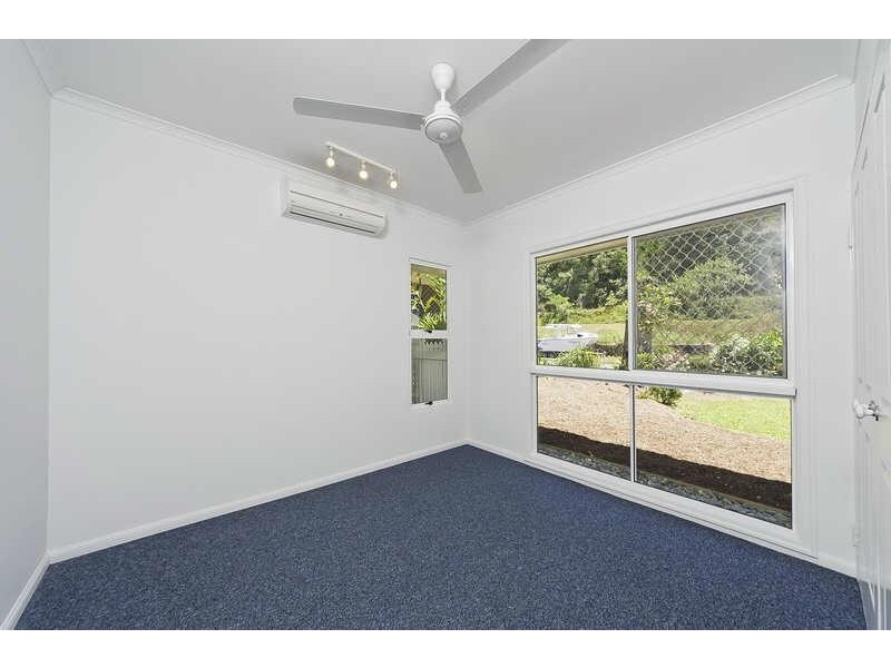38 Callum Street, Mooroobool QLD 4870