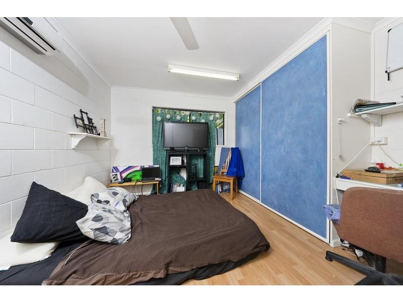 3 Kurrajong Street, Earlville QLD 4870